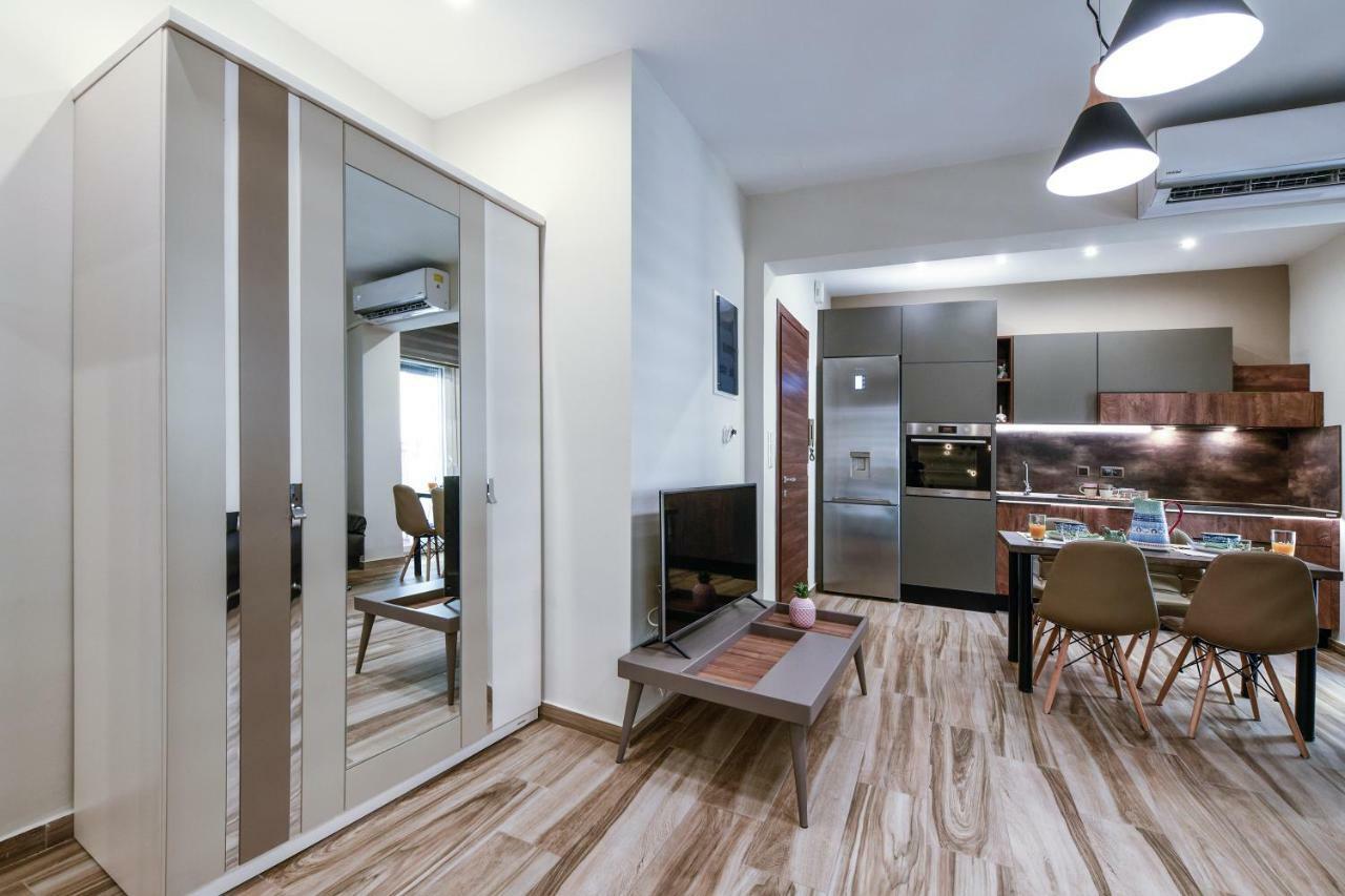 Adell Luxury Apartments Kavala Exterior photo